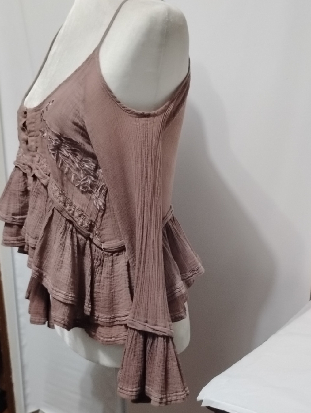 Free People Mauve Pink Ruffle Cold-Shoulder Camisole - Picture 4 of 10